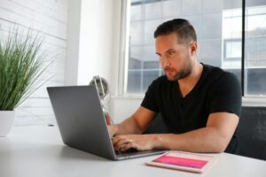 Cyber insurance coverage assessment checklist for businesses